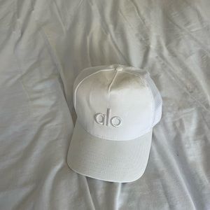 Alo yoga hat